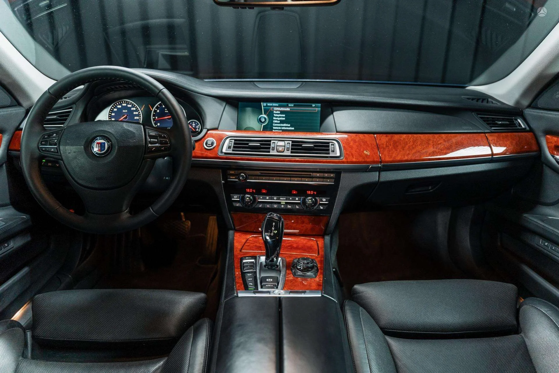 ALPINA B7 - nuotrauka 7