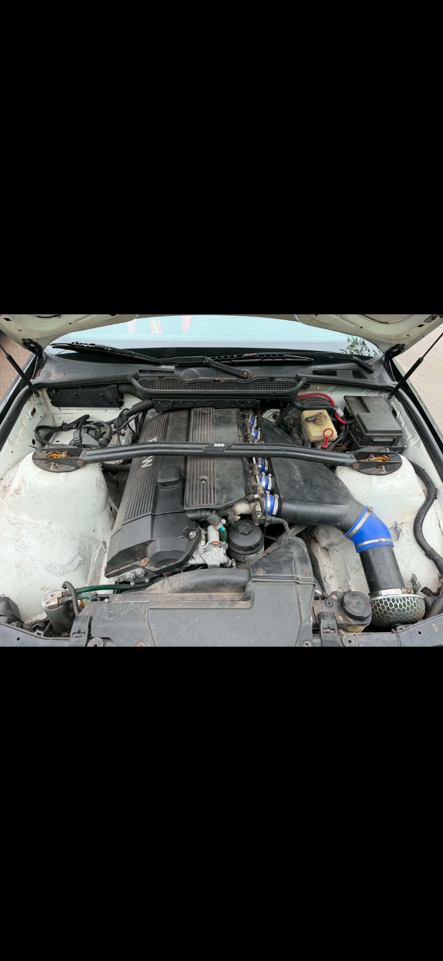 BMW 328i
