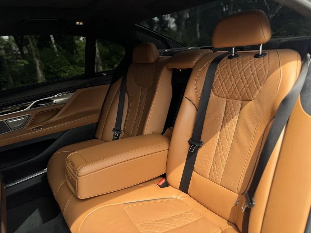BMW 750 (Cognac) - nuotrauka 4