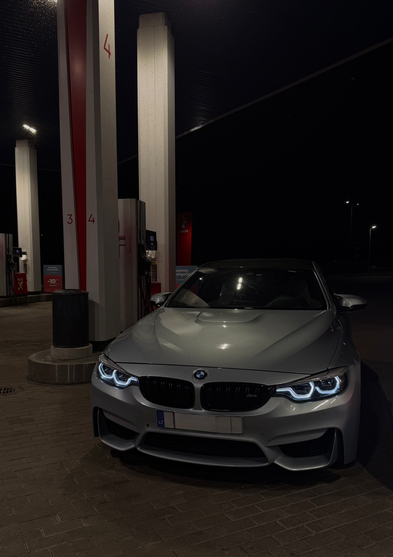 BMW M4