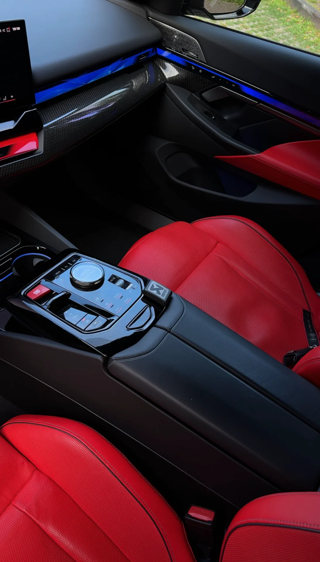 BMW M5 G90 - nuotrauka 7