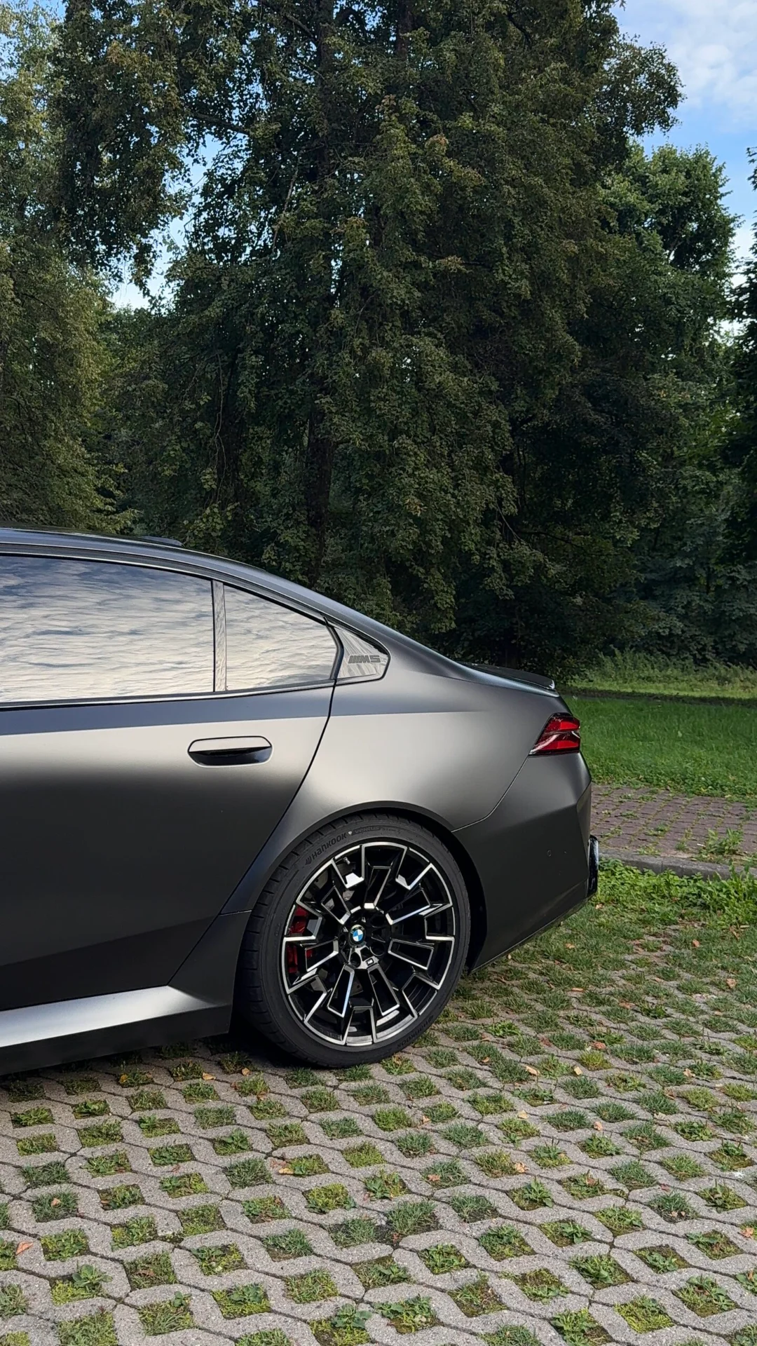BMW M5 G90 - nuotrauka 5