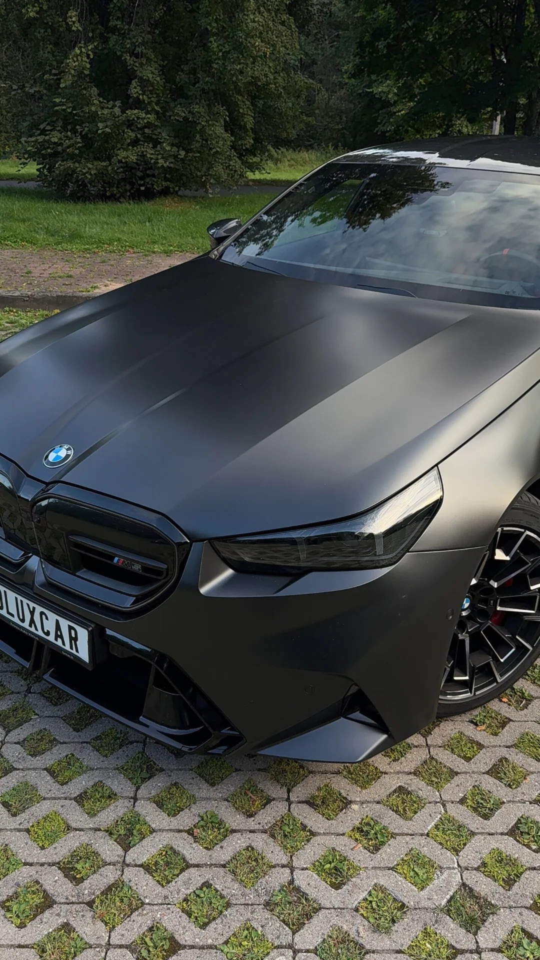 BMW M5 G90