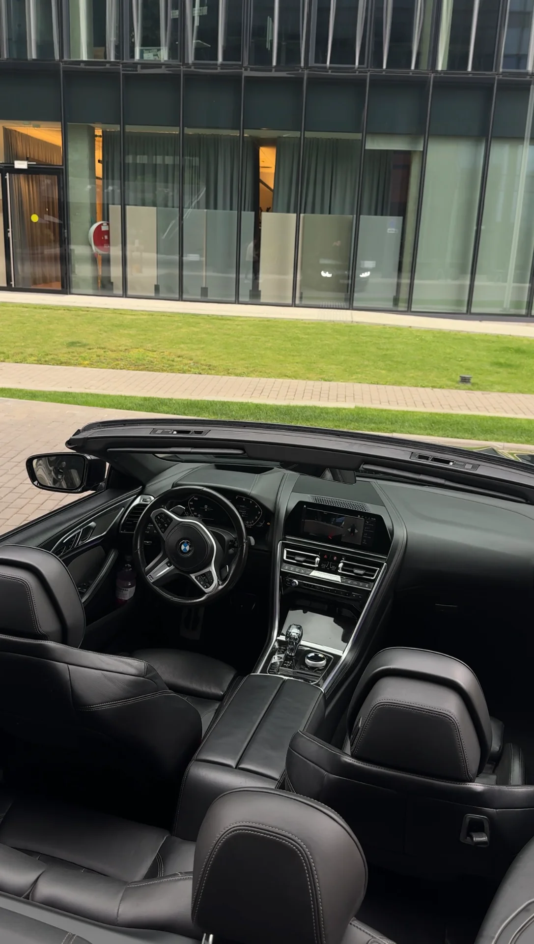 BMW M850i Cabrio - nuotrauka 4