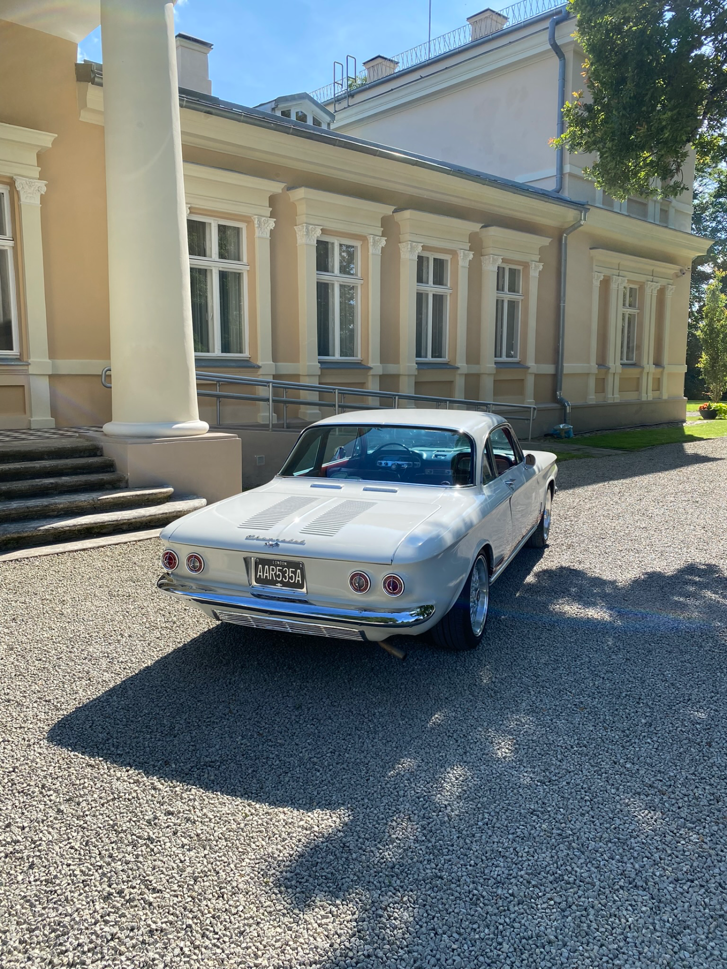 Chevrolet Corvair Monza - nuotrauka 5