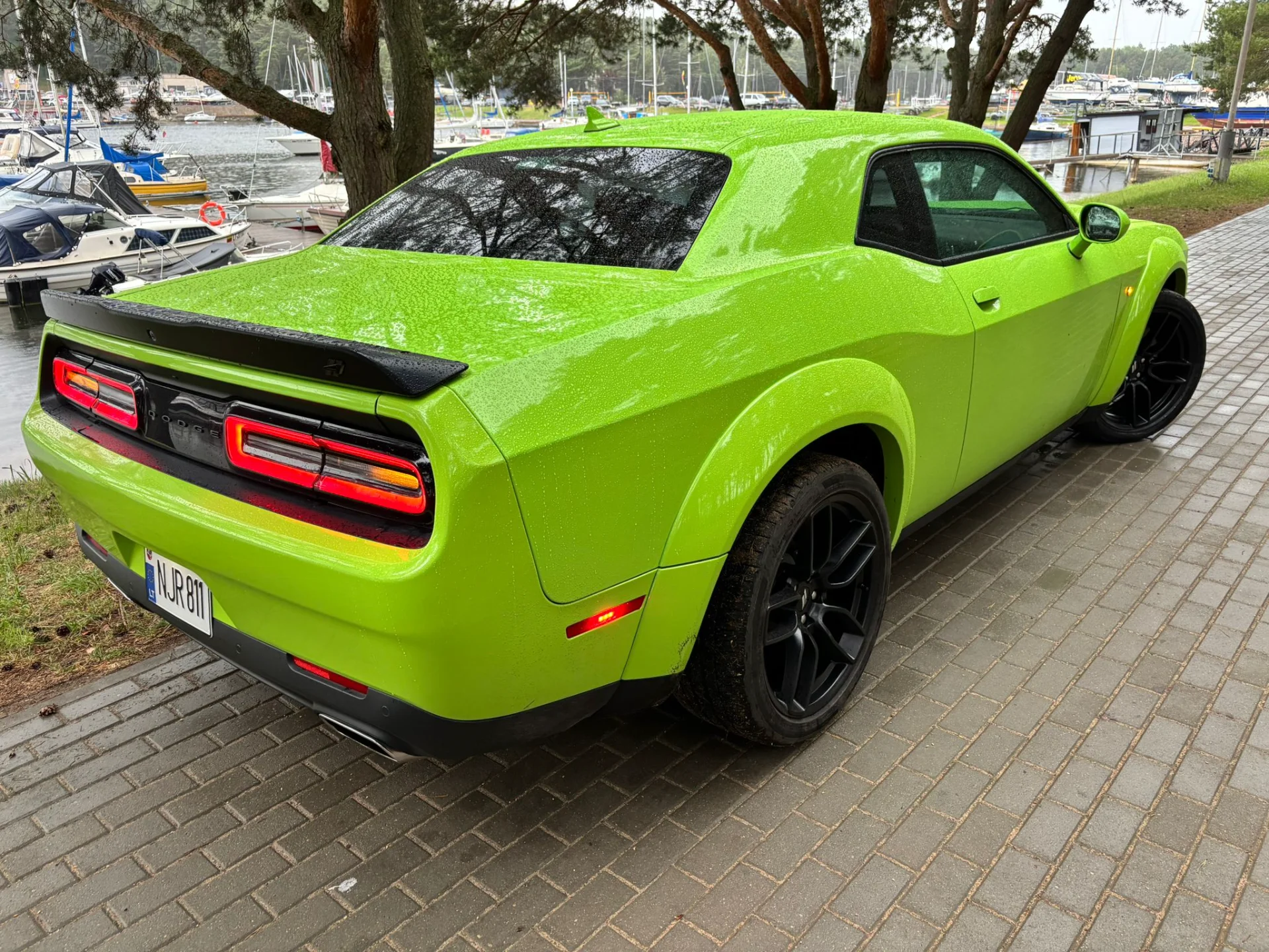 Dodge Challenger