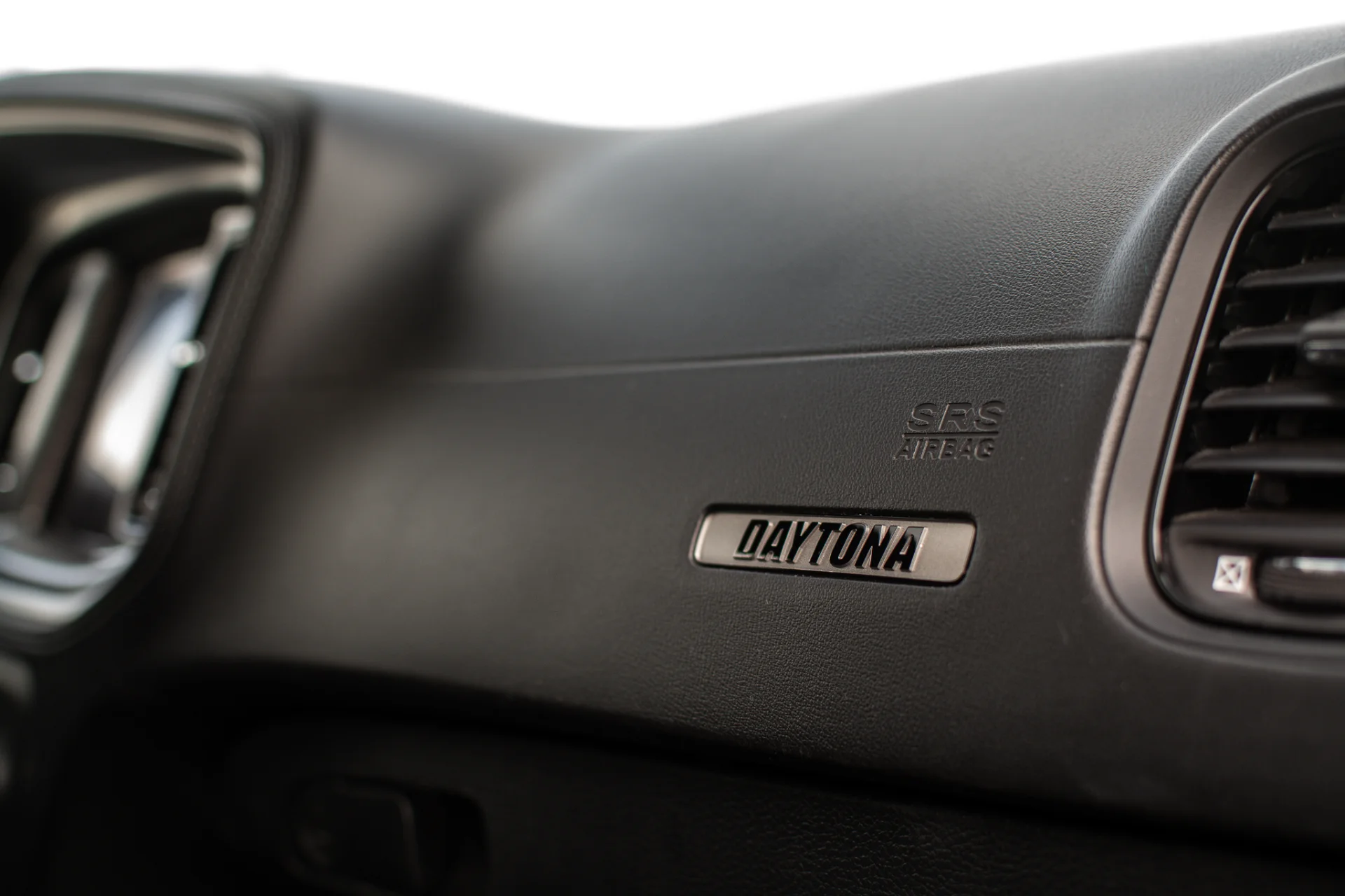 Dodge Charger - nuotrauka 49