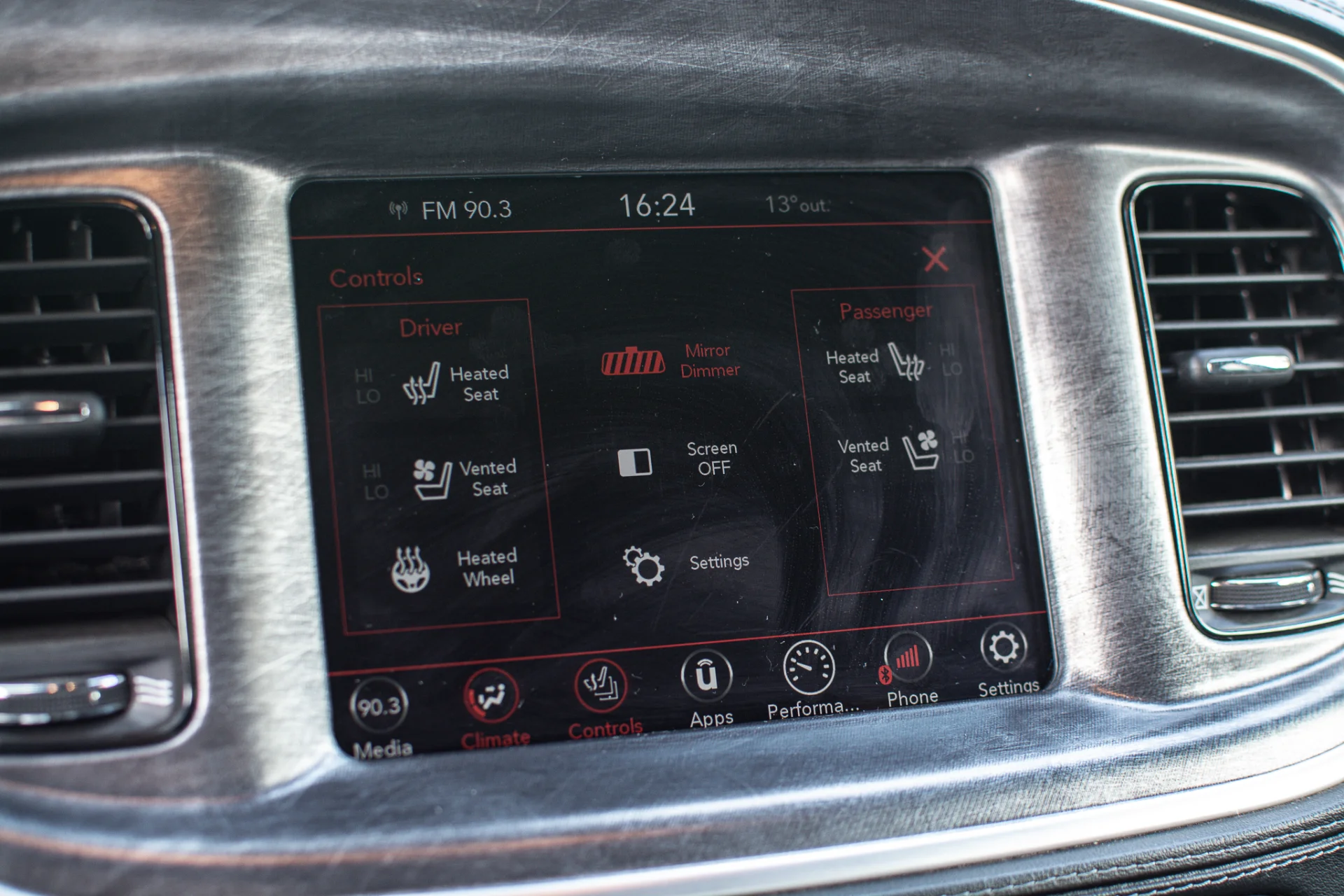 Dodge Charger - nuotrauka 36