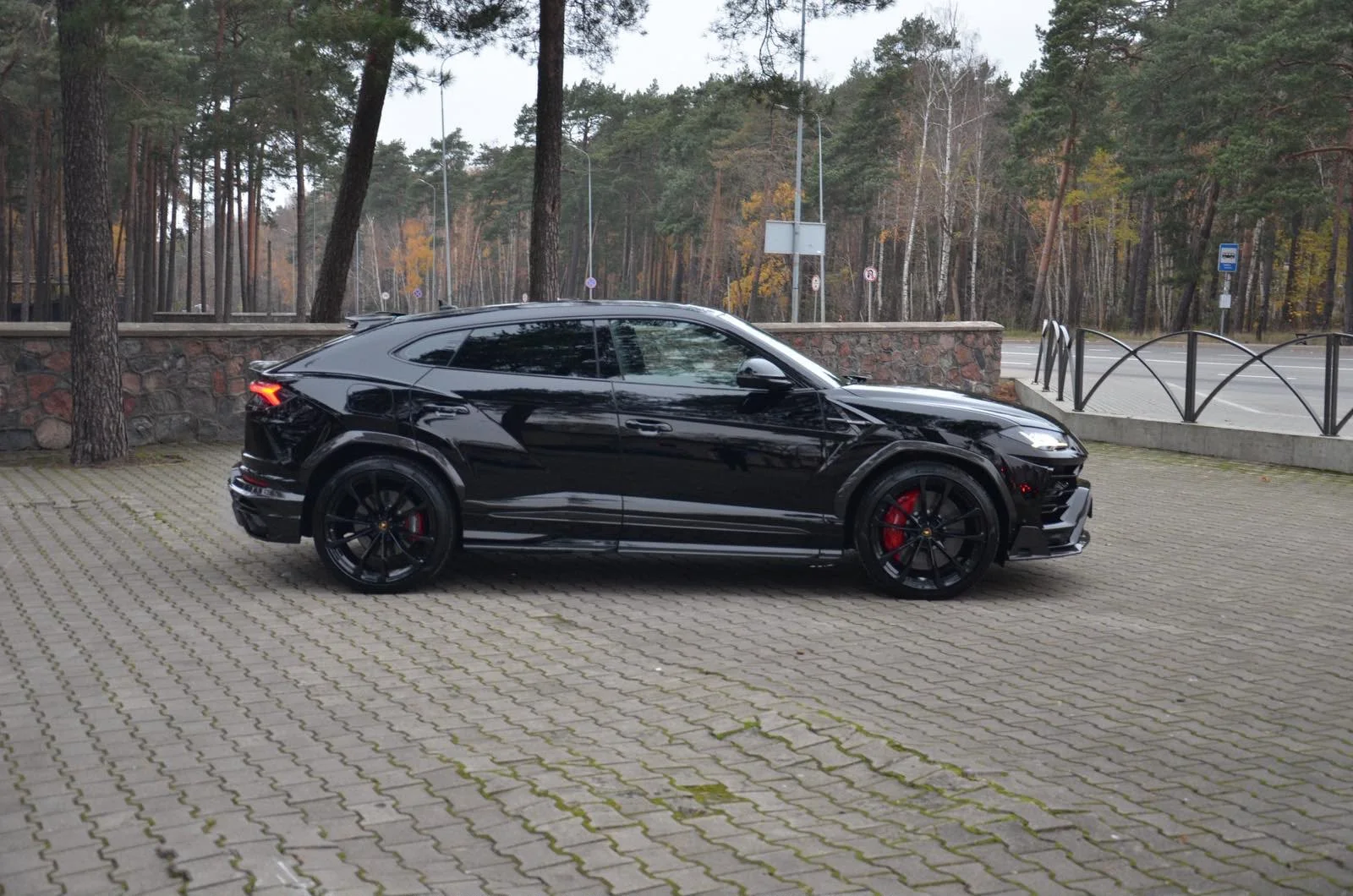 Lamborghini Urus MANSORY