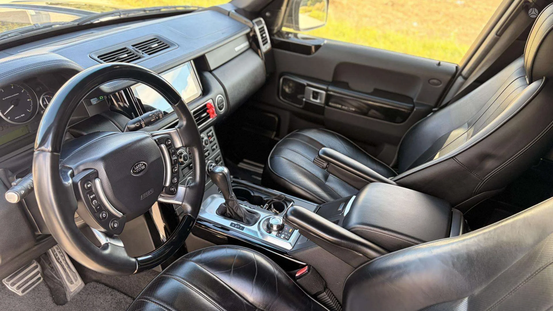 Land Rover Range Rover Supercharged - nuotrauka 8