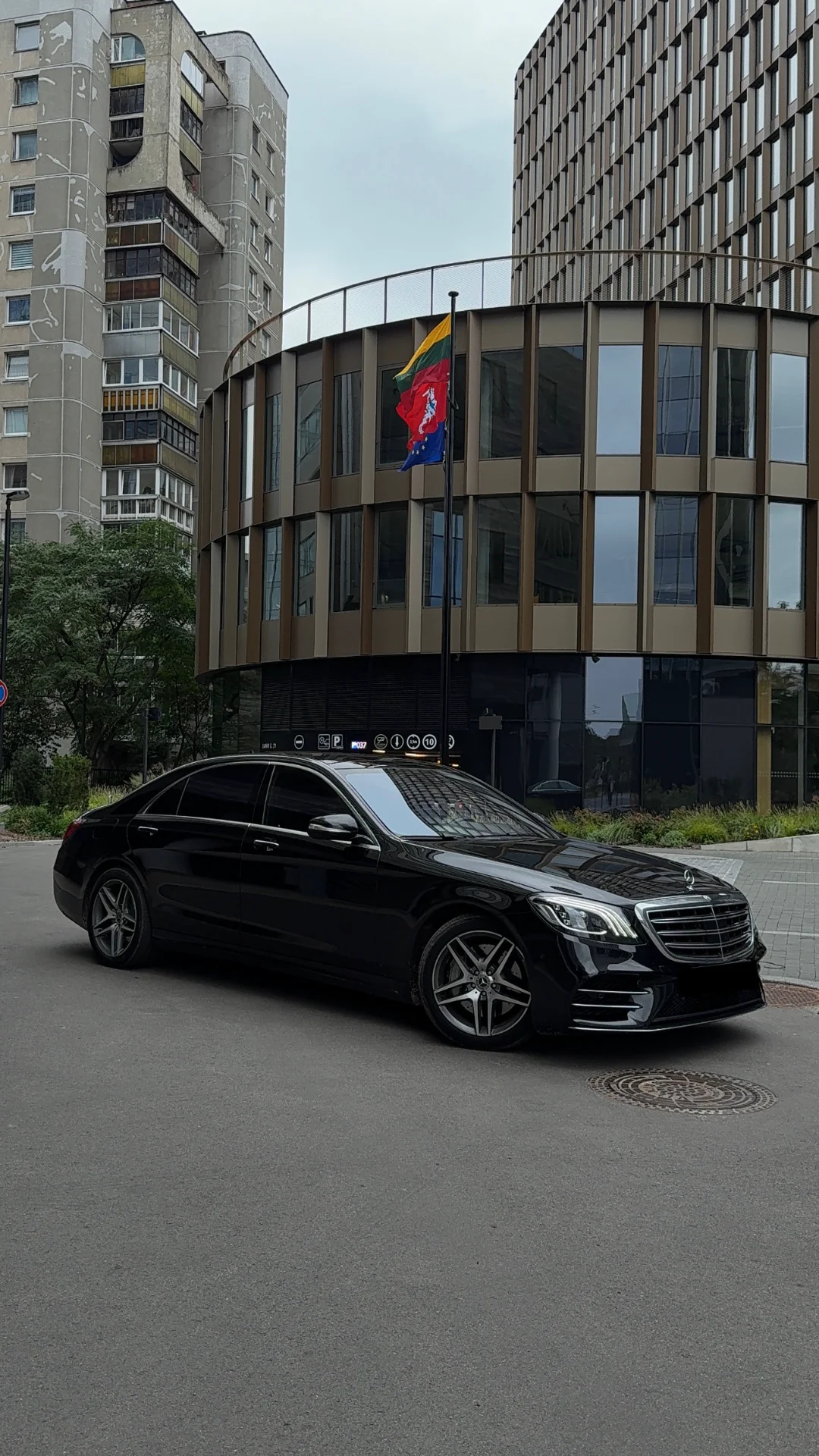 Mercedes-Benz S560 Long (W222)