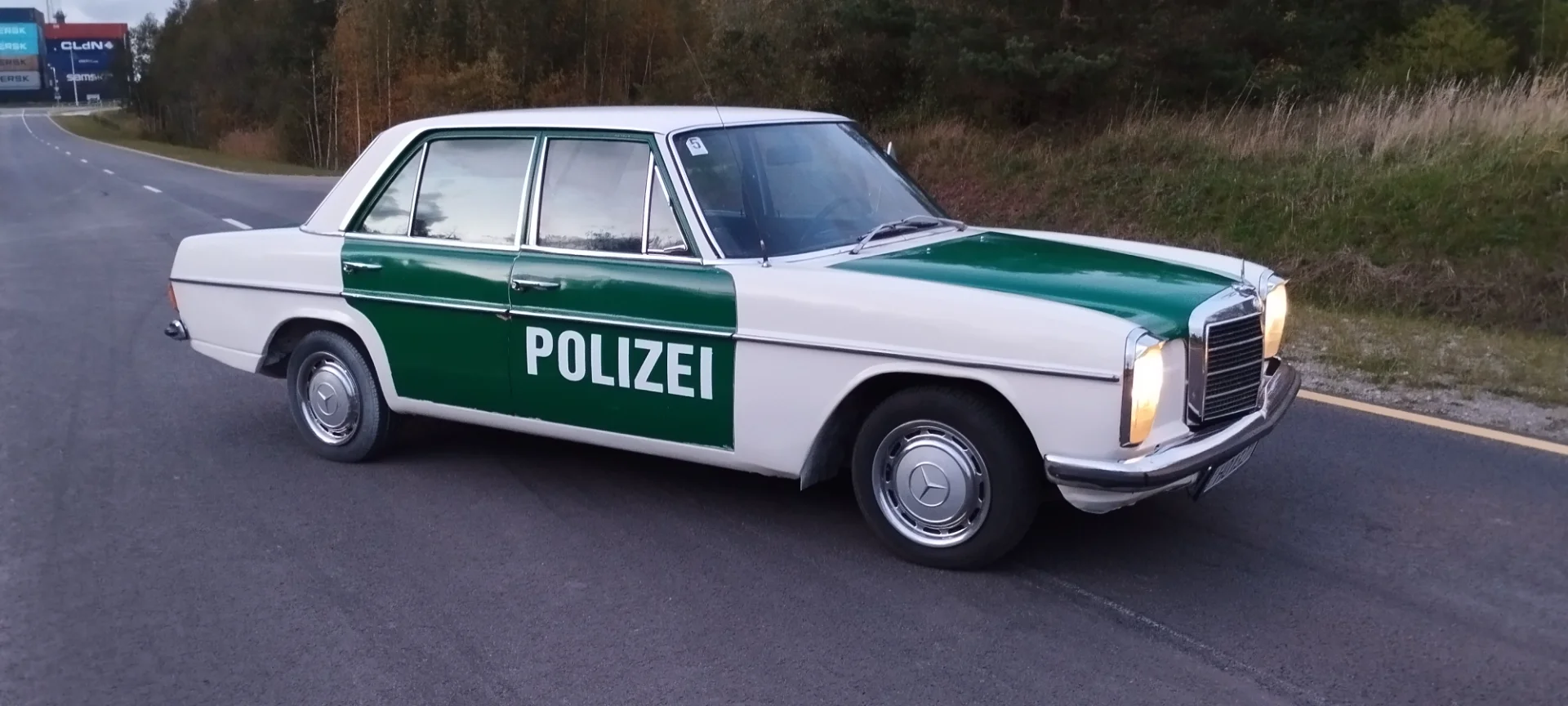Mercedes-Benz w115