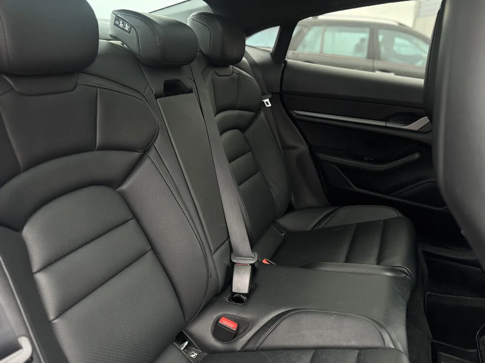 Porsche Taycan - nuotrauka 8