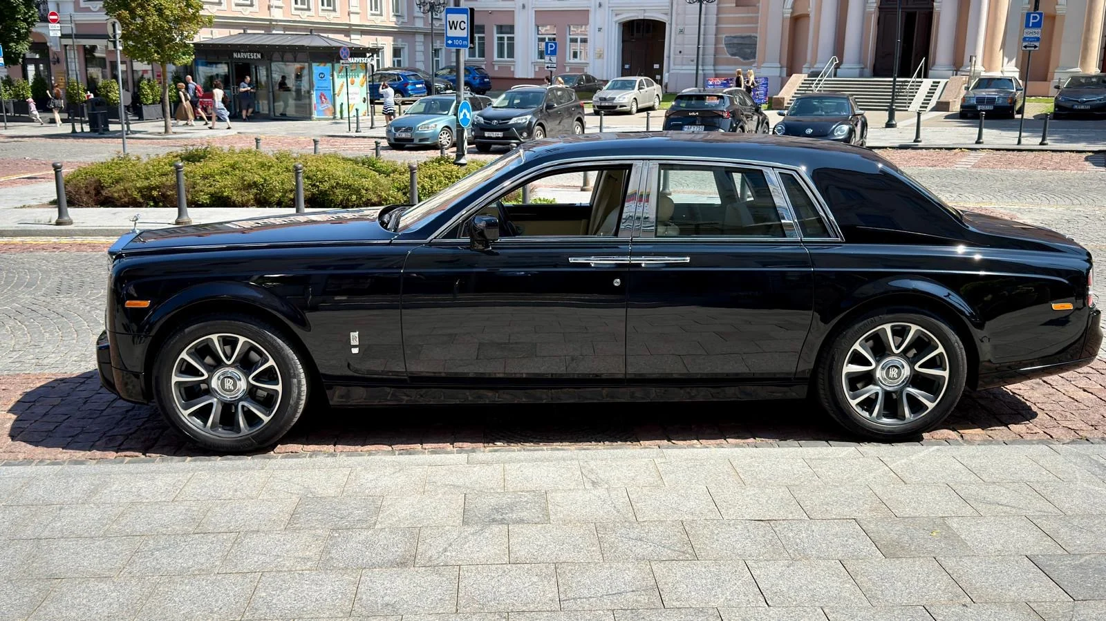 Rolls-Royce Phantom - nuotrauka 5