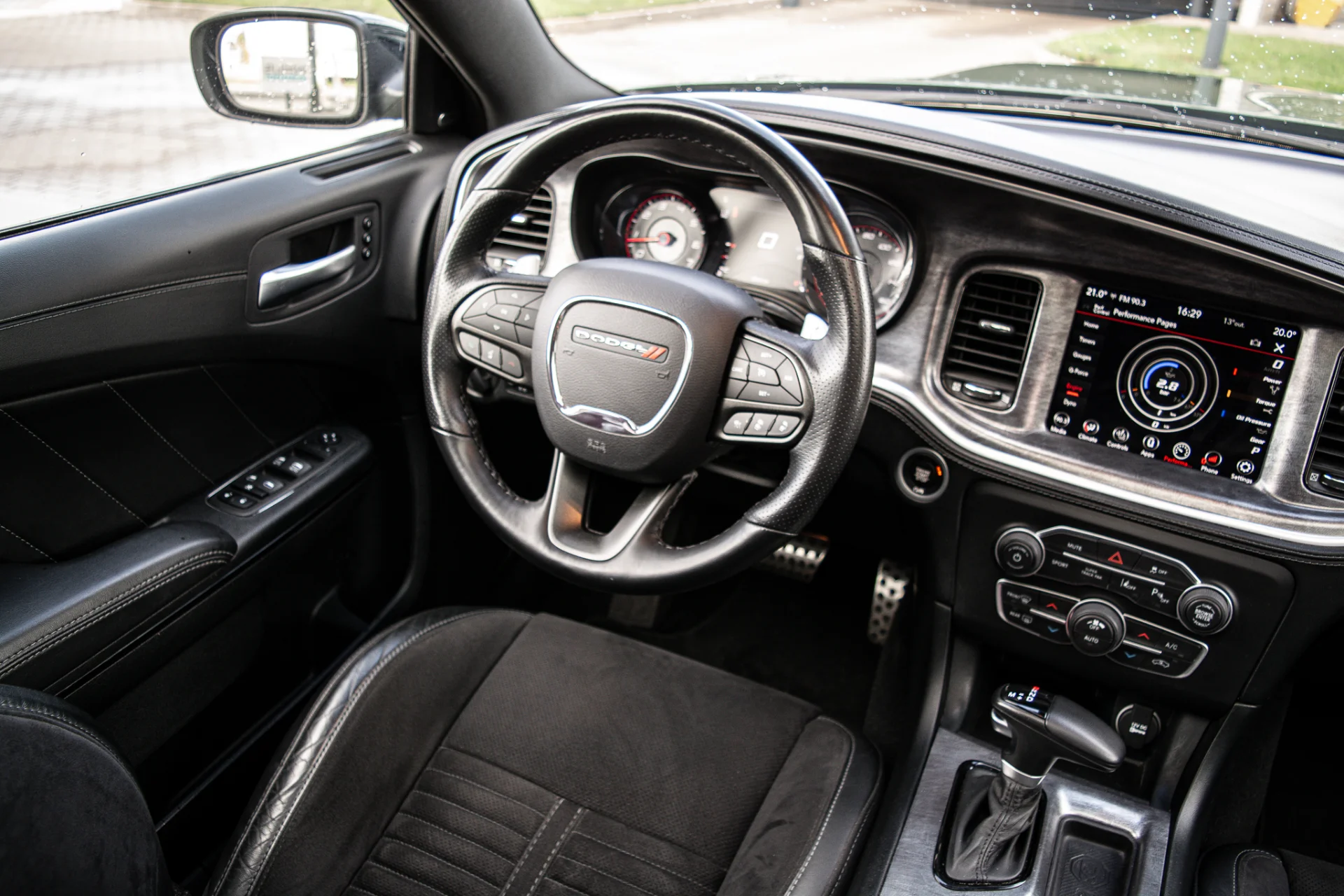 Dodge Charger - 9