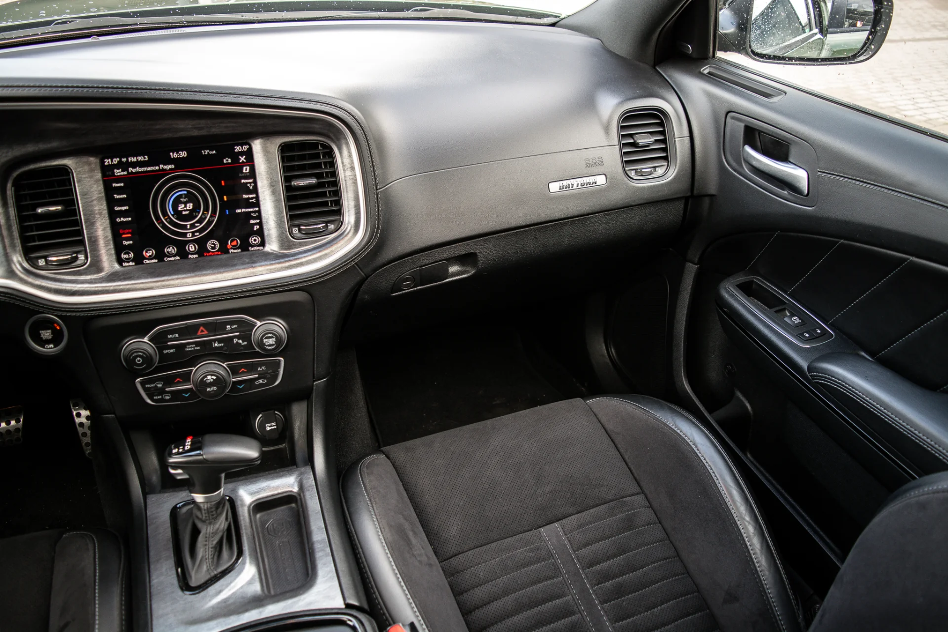 Dodge Charger - 10