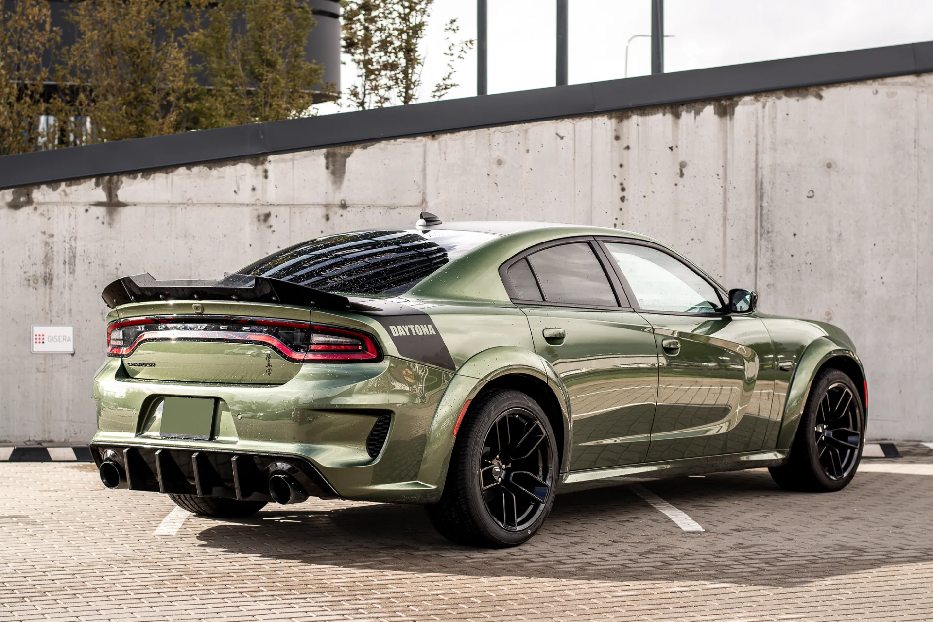 Dodge Charger - 5
